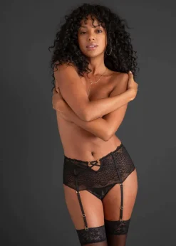 Highwaist String ouvert mit Strapshalter