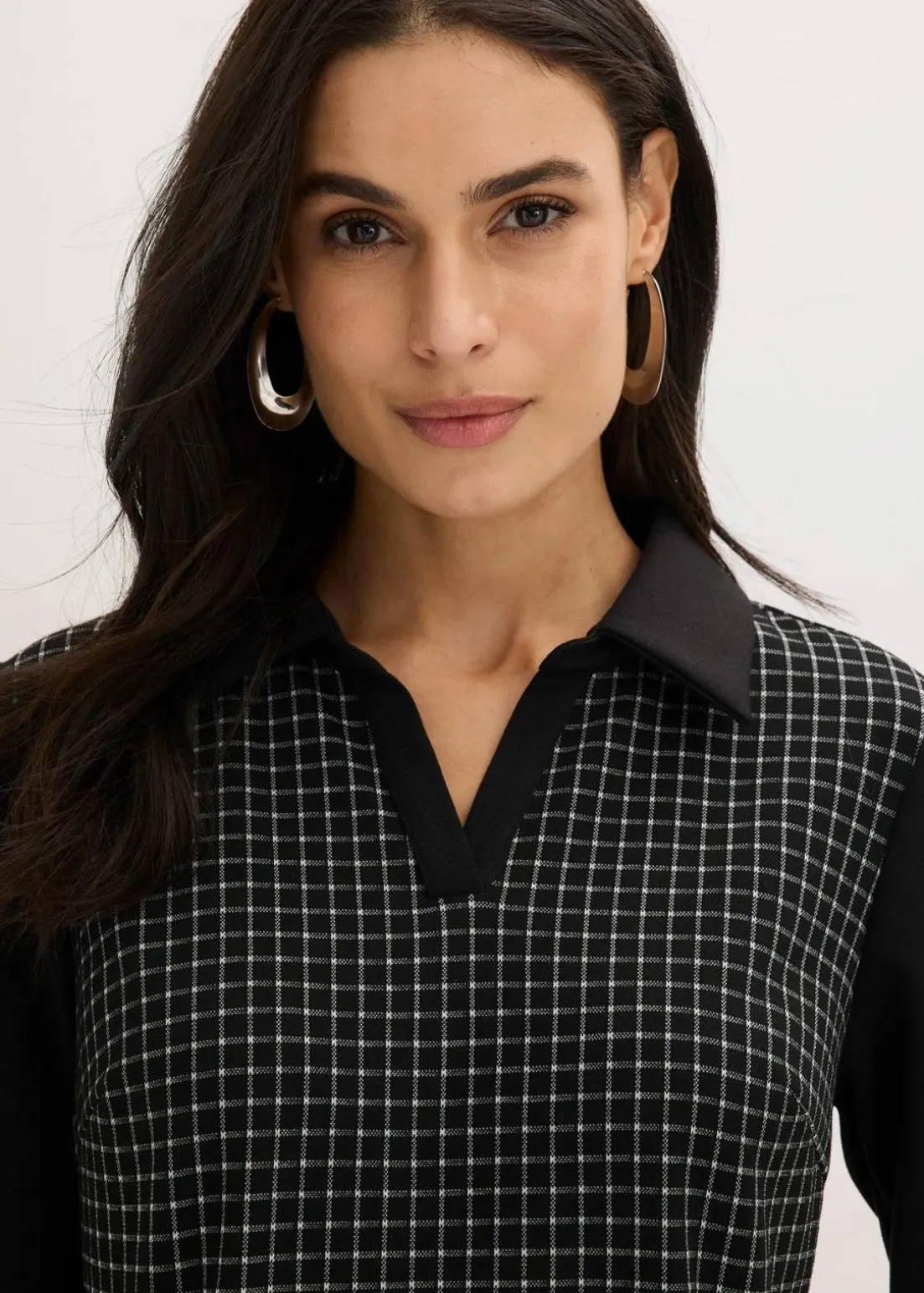 Jacquard Kleid mit Kontrastkragen