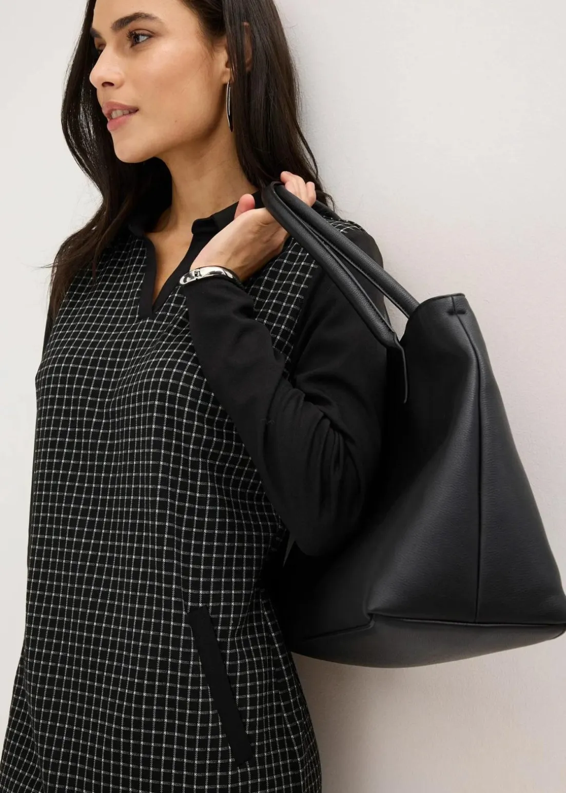 Jacquard Kleid mit Kontrastkragen