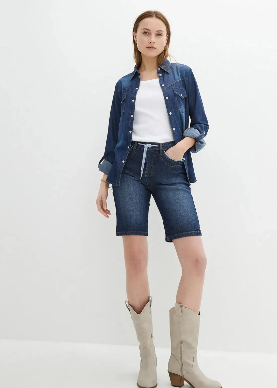 Jeans Bermuda Slim Fit Mid Waist