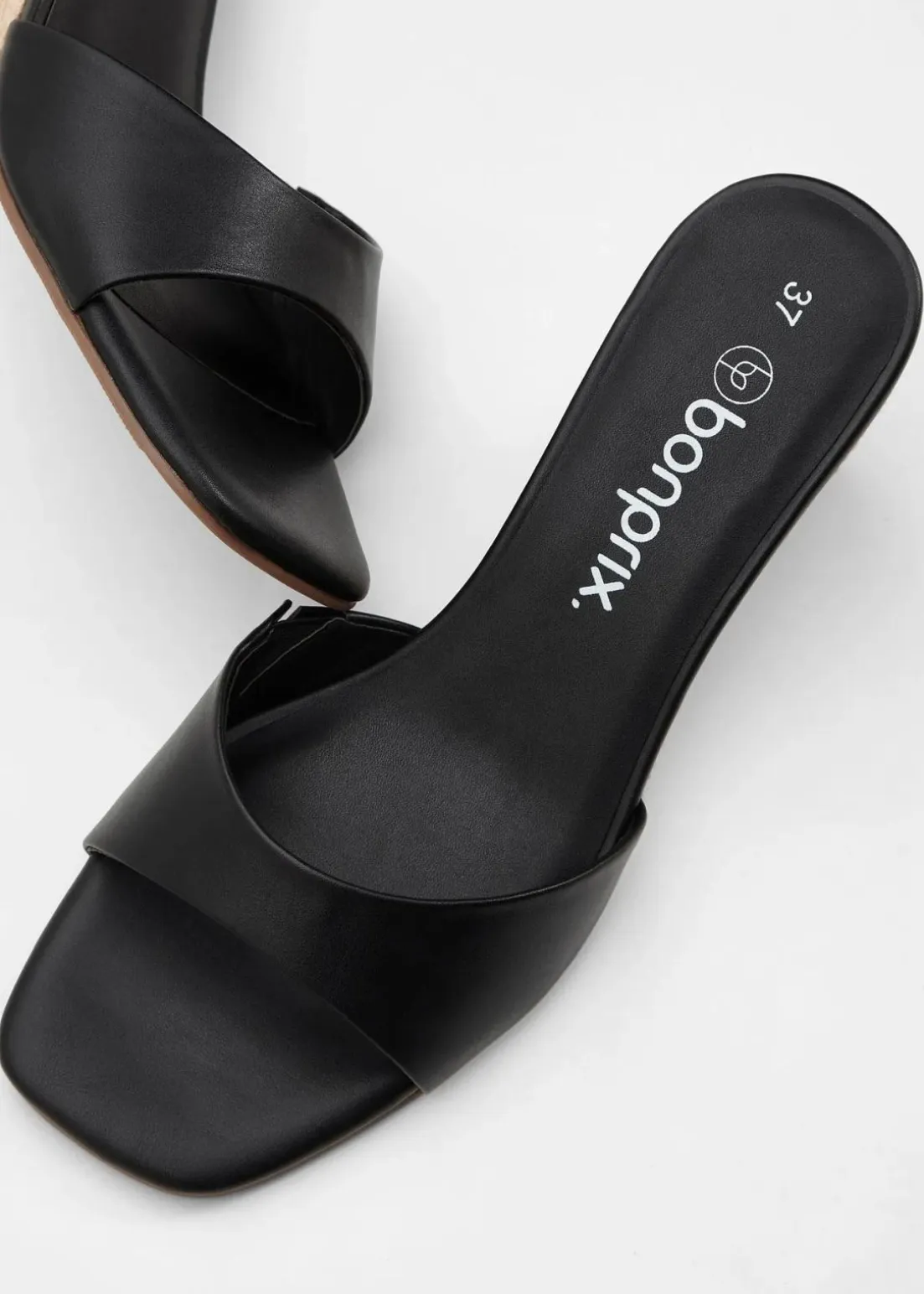 Keilpantoletten in Bast-Optik