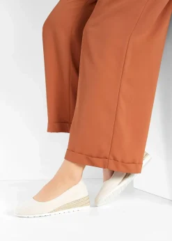 Keilpumps in Bastoptik