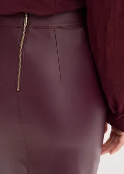 Knielanger Lederimitat-Rock mit figurbetonter Passform