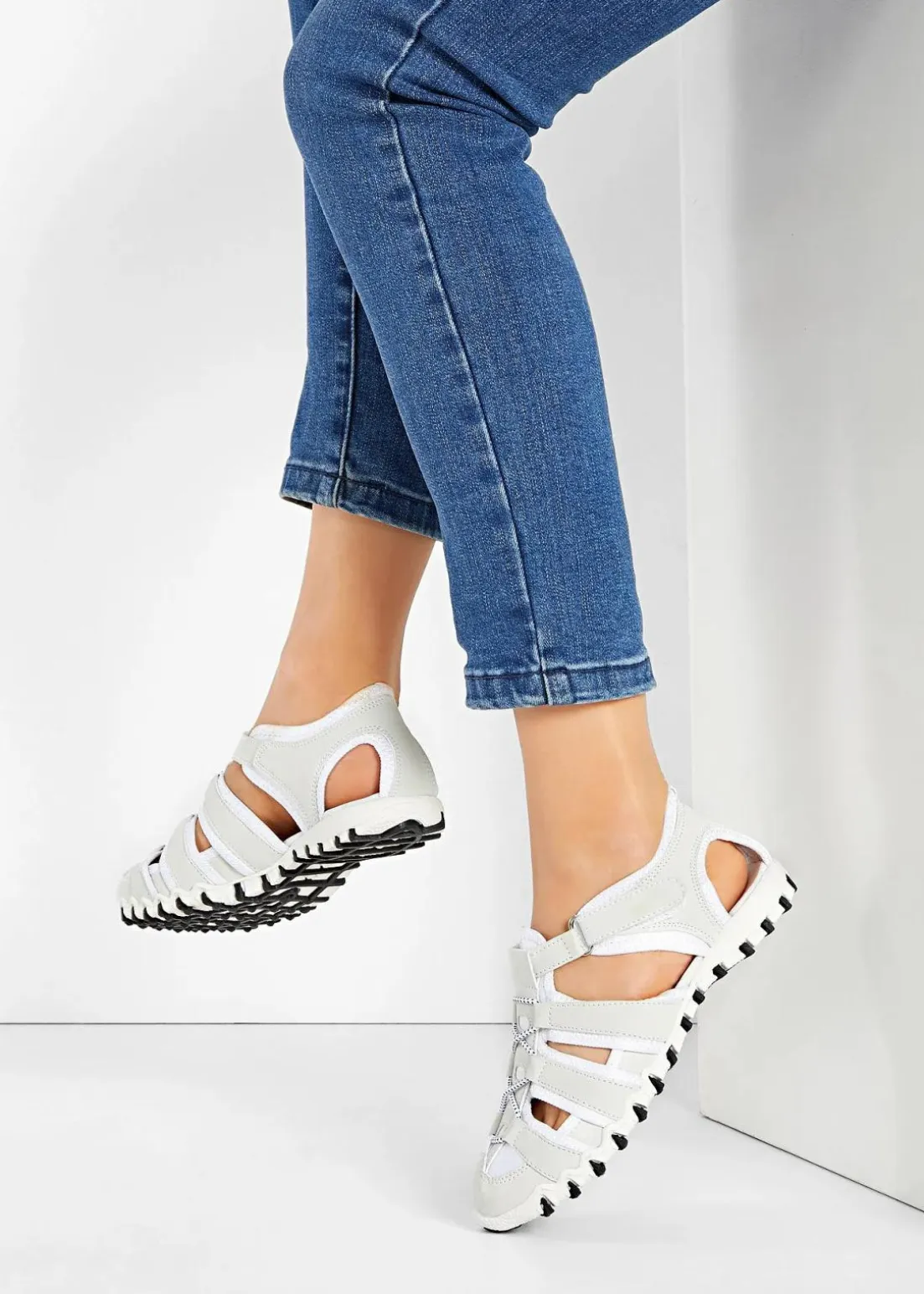 Komfort-Trekkingsandalen mit Profilsohle