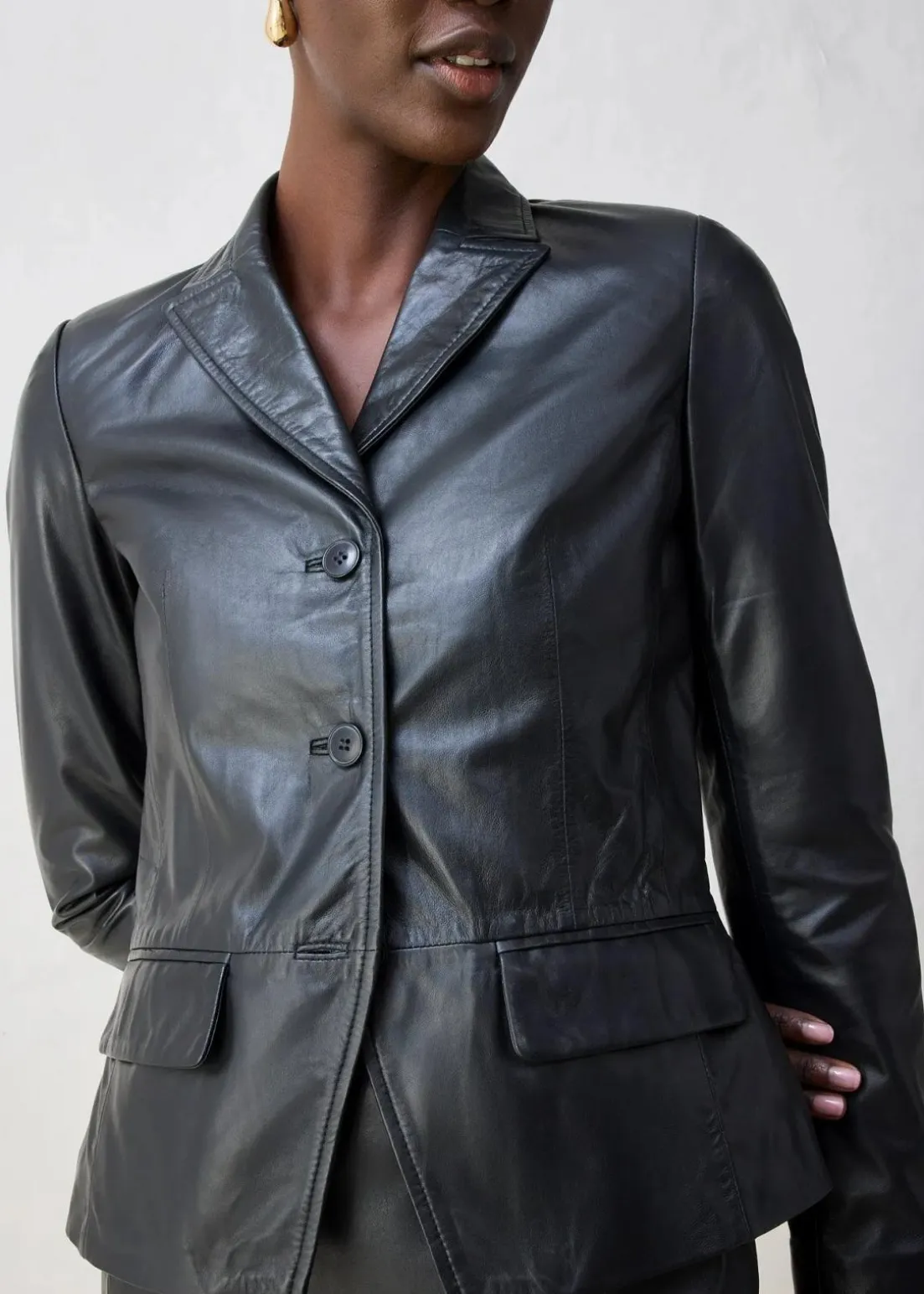 Kurzblazer aus Lammnappa