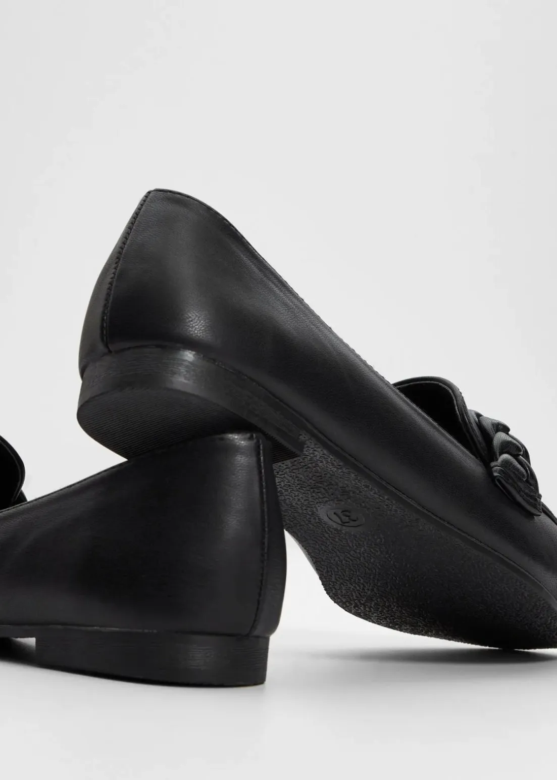 Loafer mit Flechtdetails