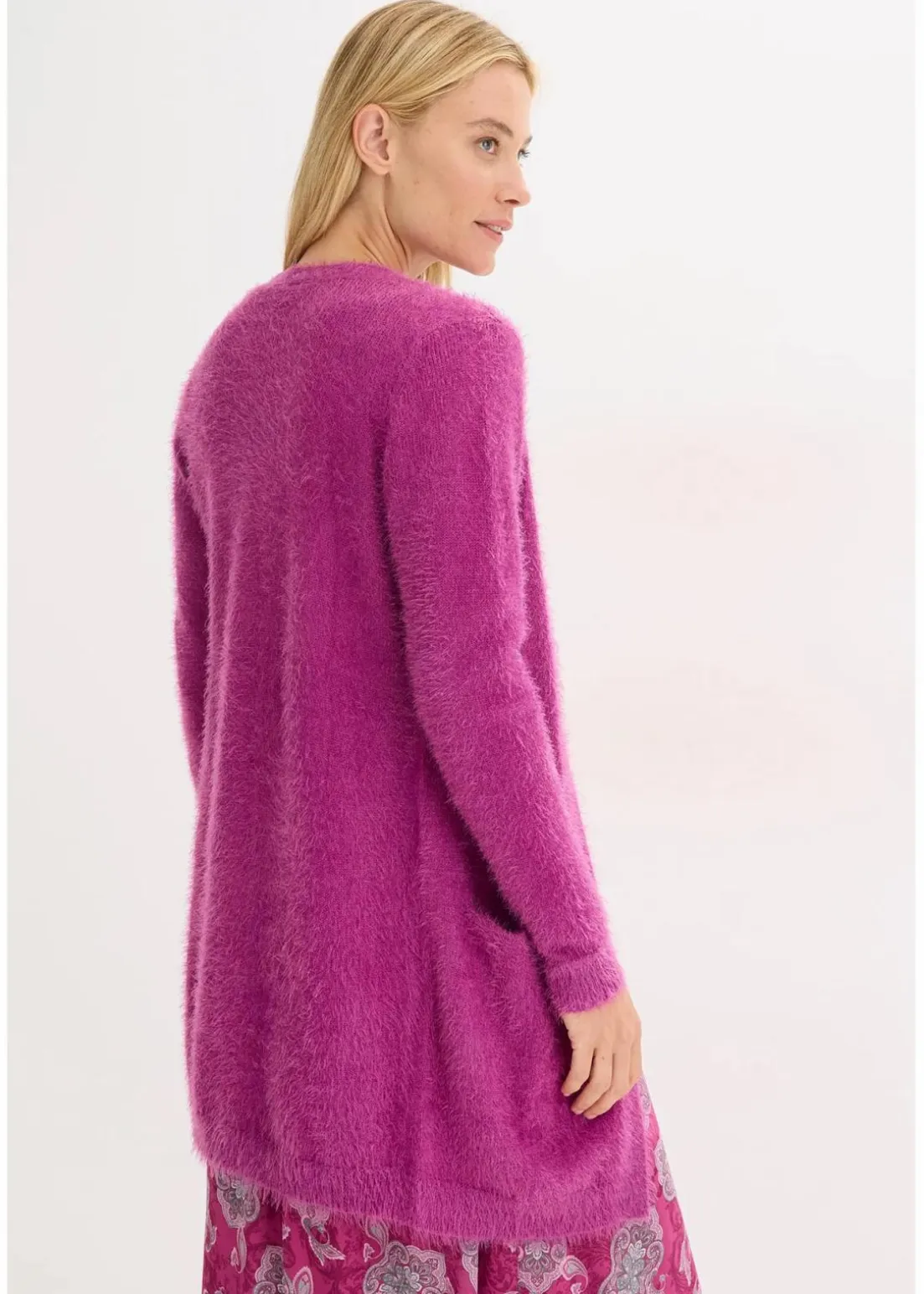 Longstrickjacke in Flauschoptik