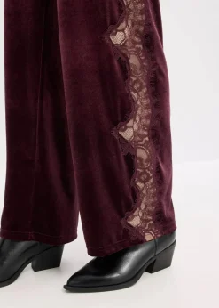 Marlenehose aus softem Samt mit Spitzeneinsatz