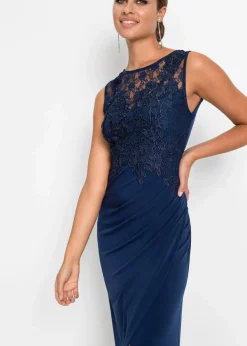 Maxikleid mit Spitze