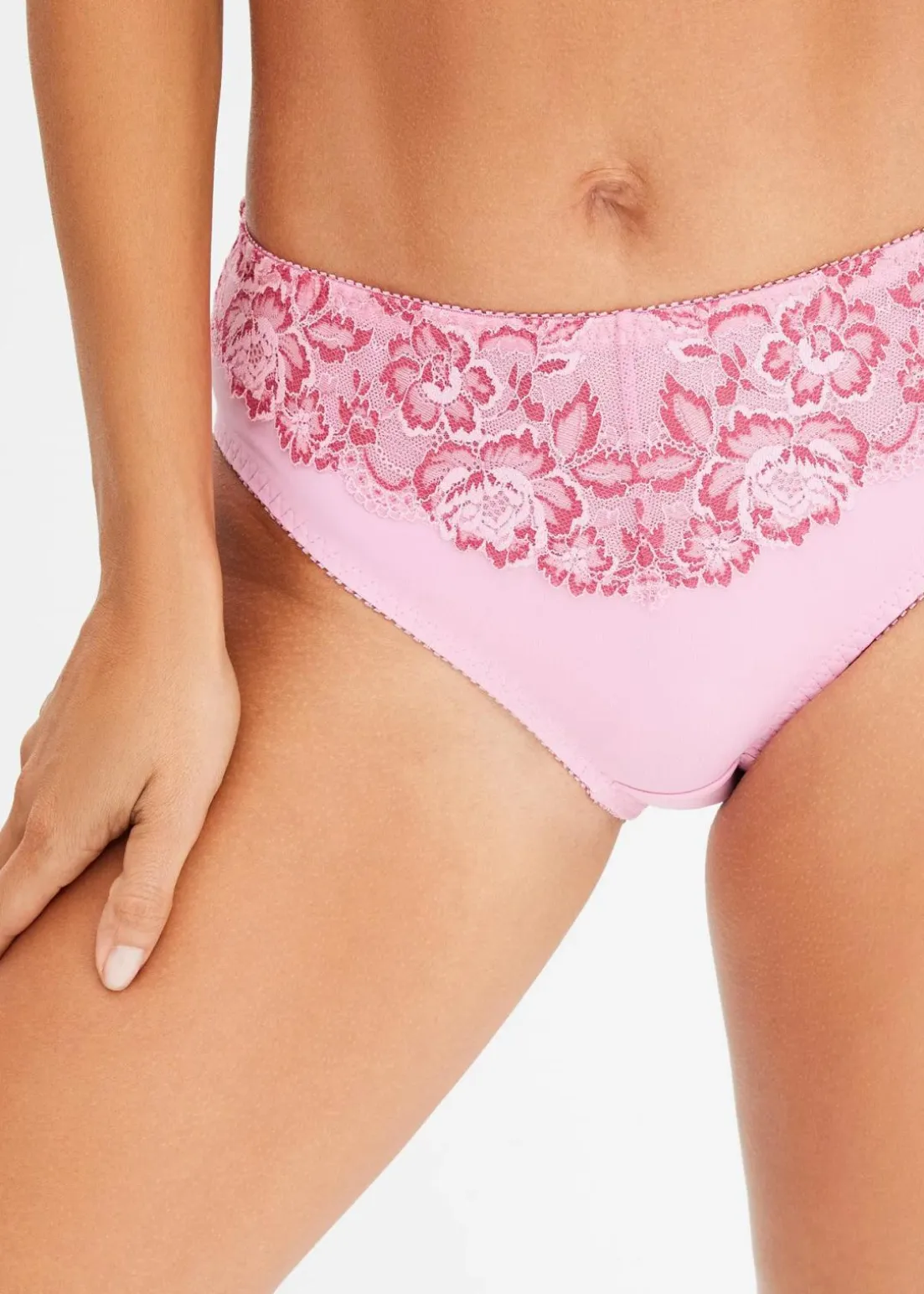 Maxislip mit zarter Spitze