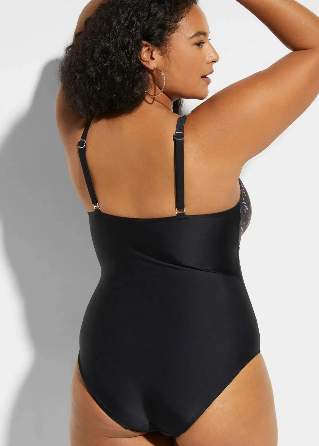 Medium Shape-Badeanzug