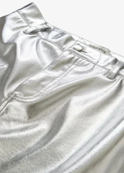 Minirock im Metallic-Look