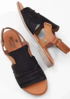 Mustang Sandalen