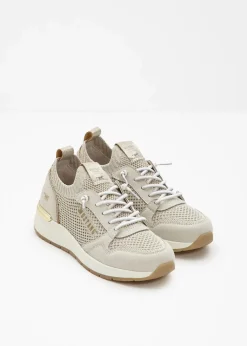Mustang Sneaker aus Soft-Material
