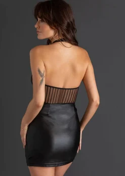 Neckholderkleid mit Wetlook