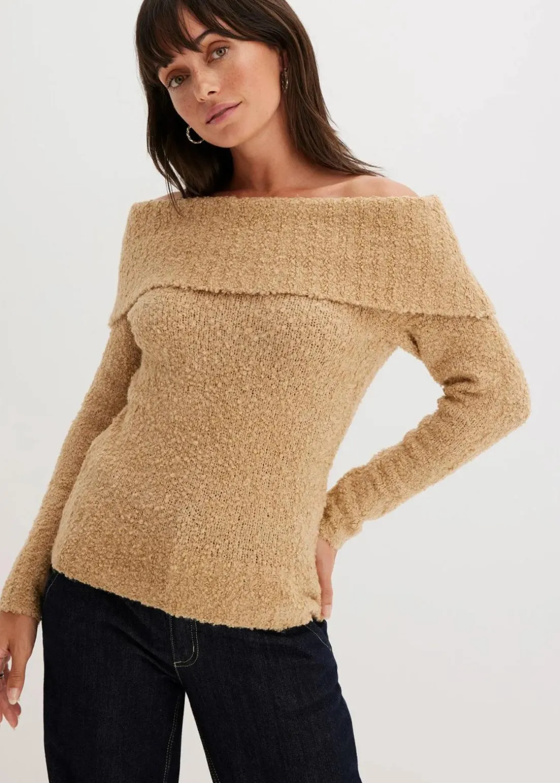 Off Shoulder Pullover