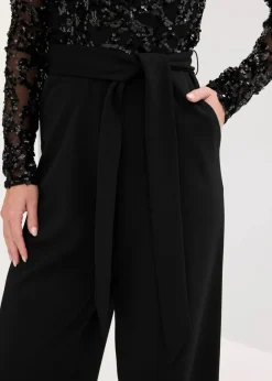 Overall mit Paillettenstickerei