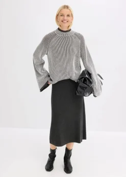 Oversize-Pullover mit Stehkragen