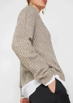 Oversize-Pullover mit Zopfmuster