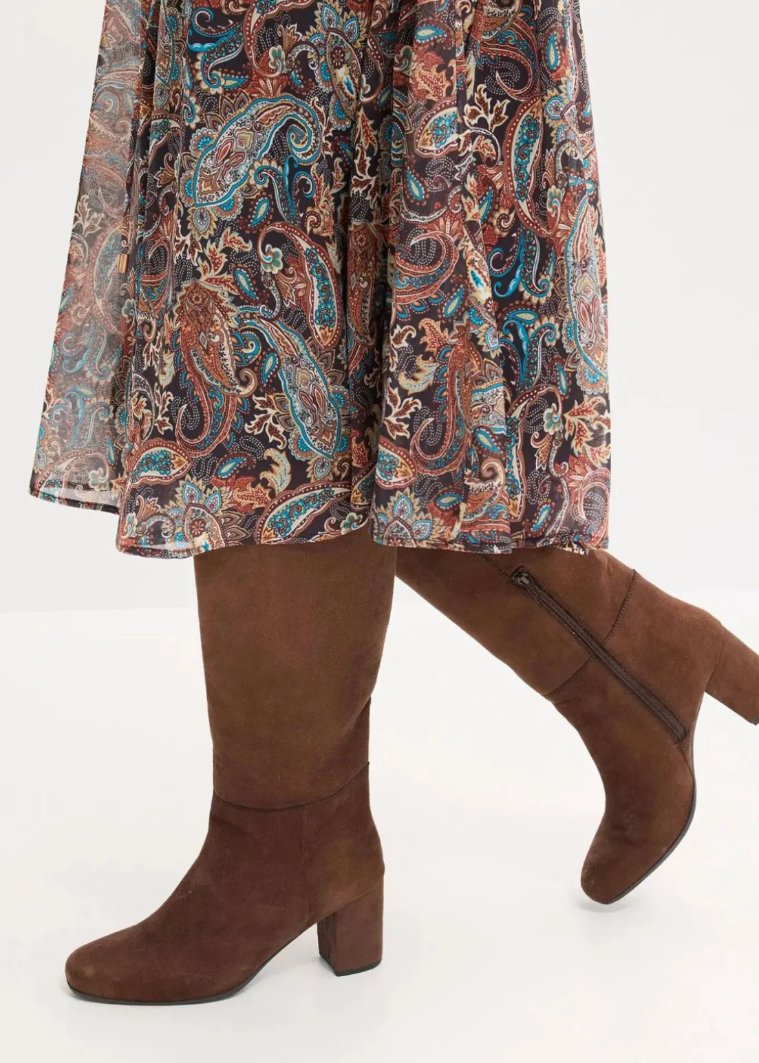 Paisleykleid aus Chiffon