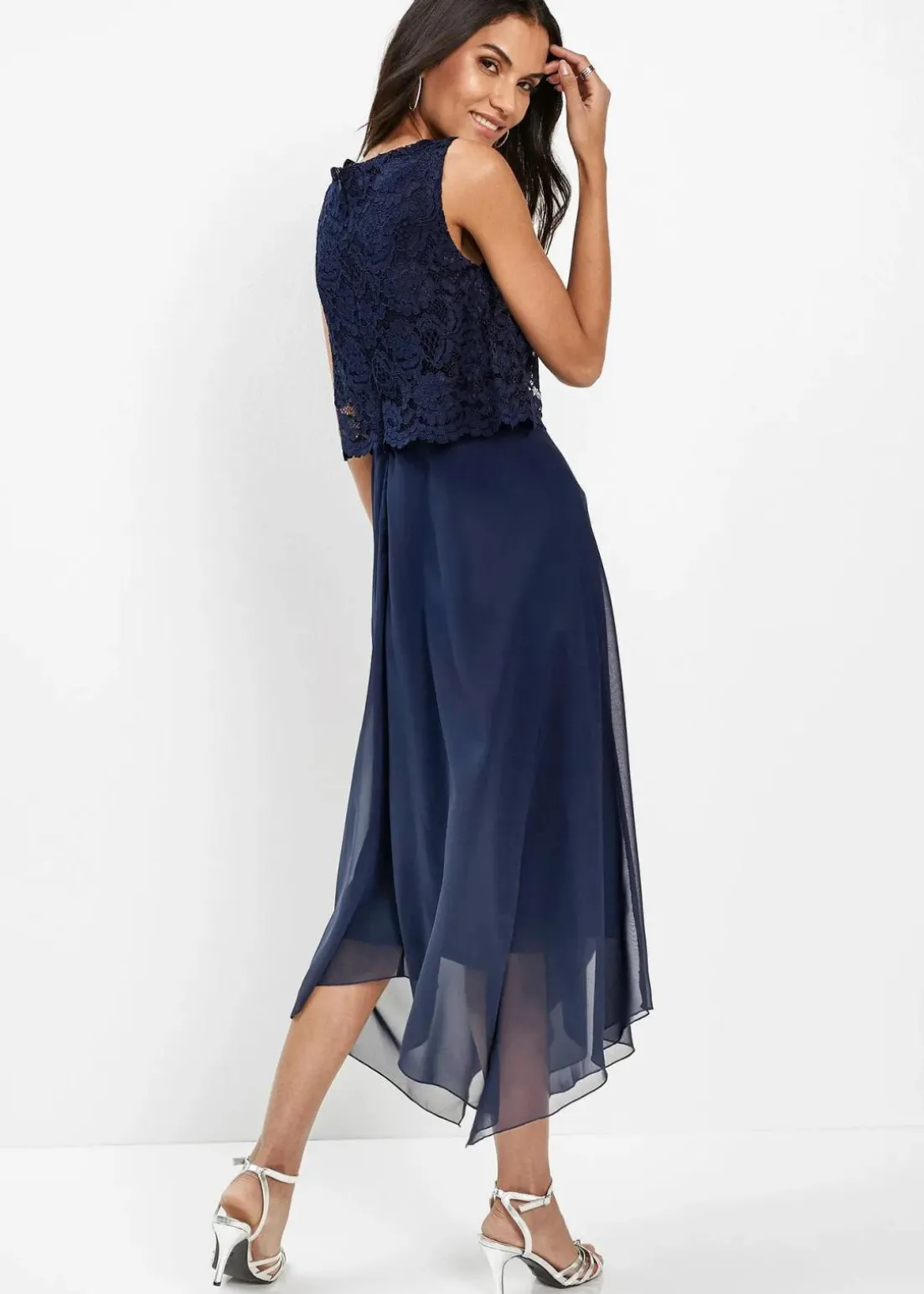 Premium Chiffonkleid mit Spitze