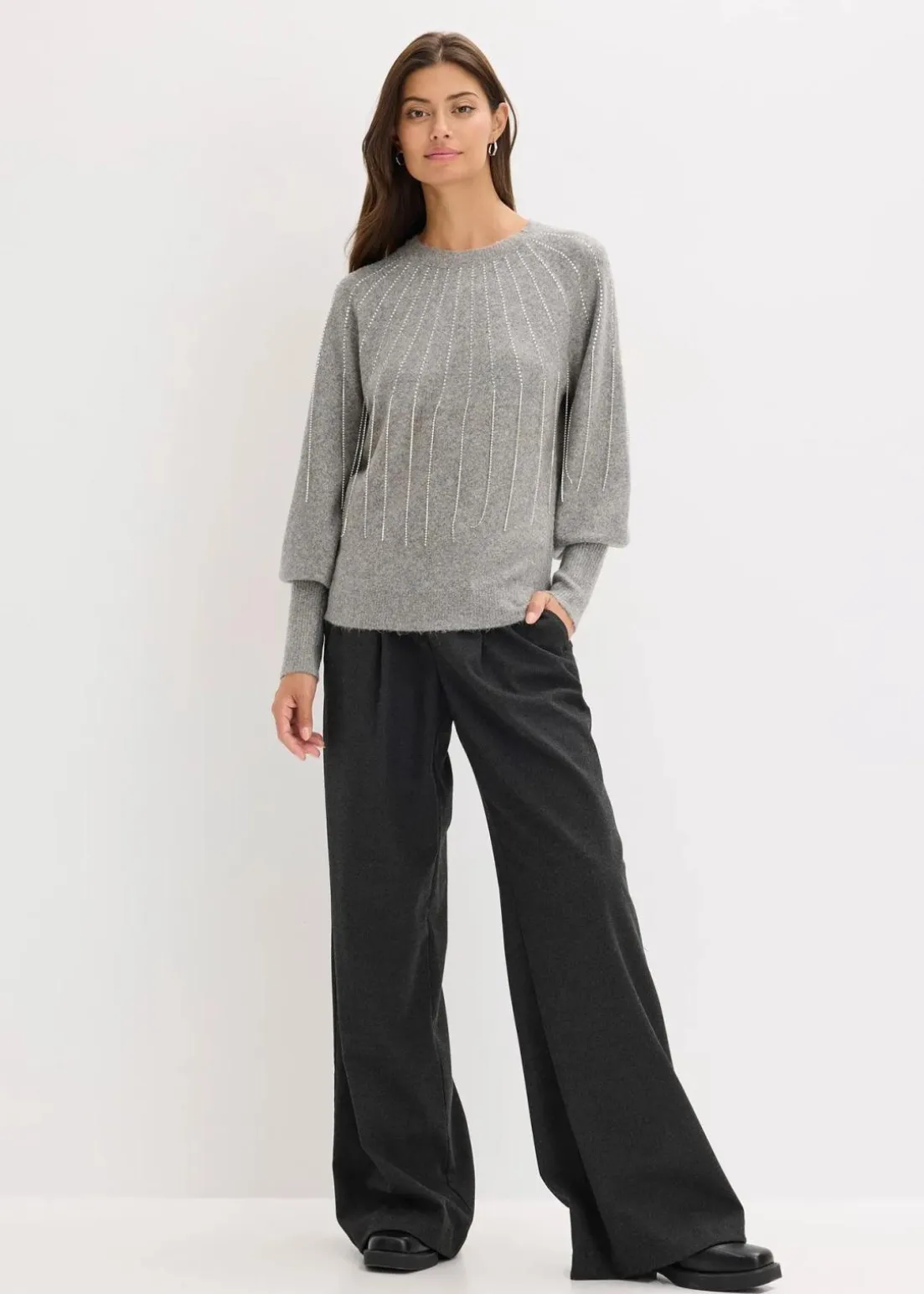 Pullover mit Strass-Applikation