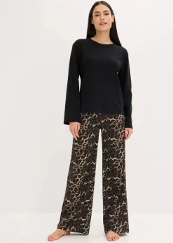 Pyjama mit Rippshirt und weiter Hose