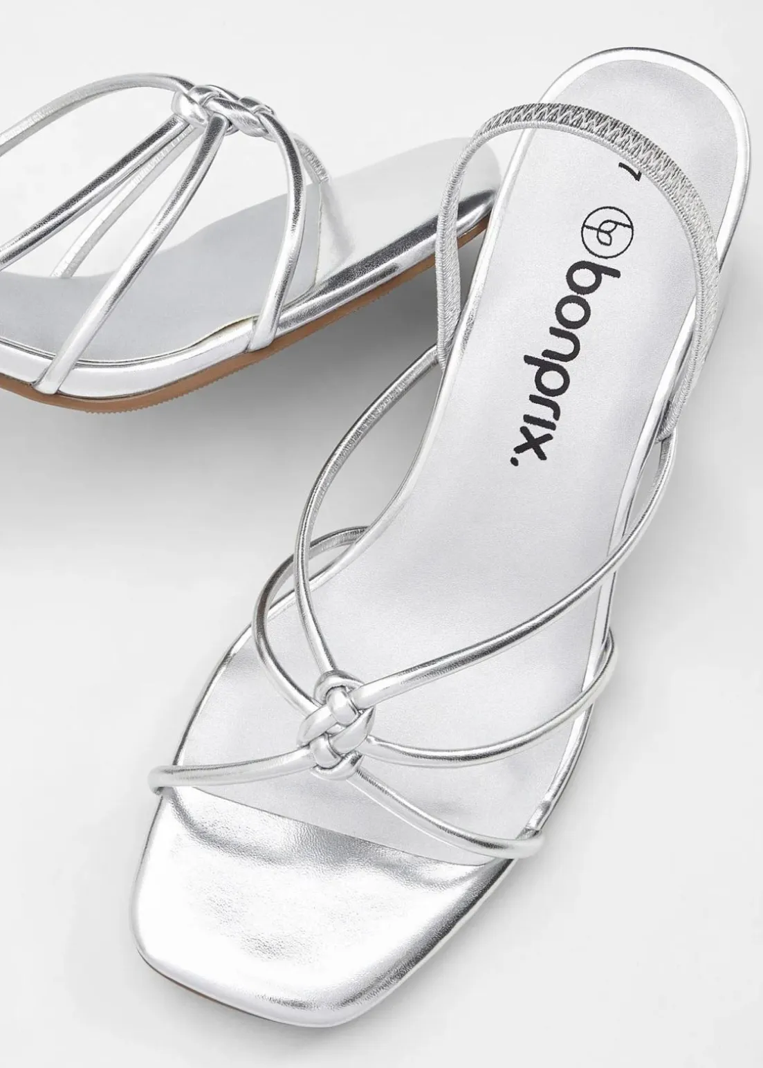 Riemchensandaletten mit Blockabsatz