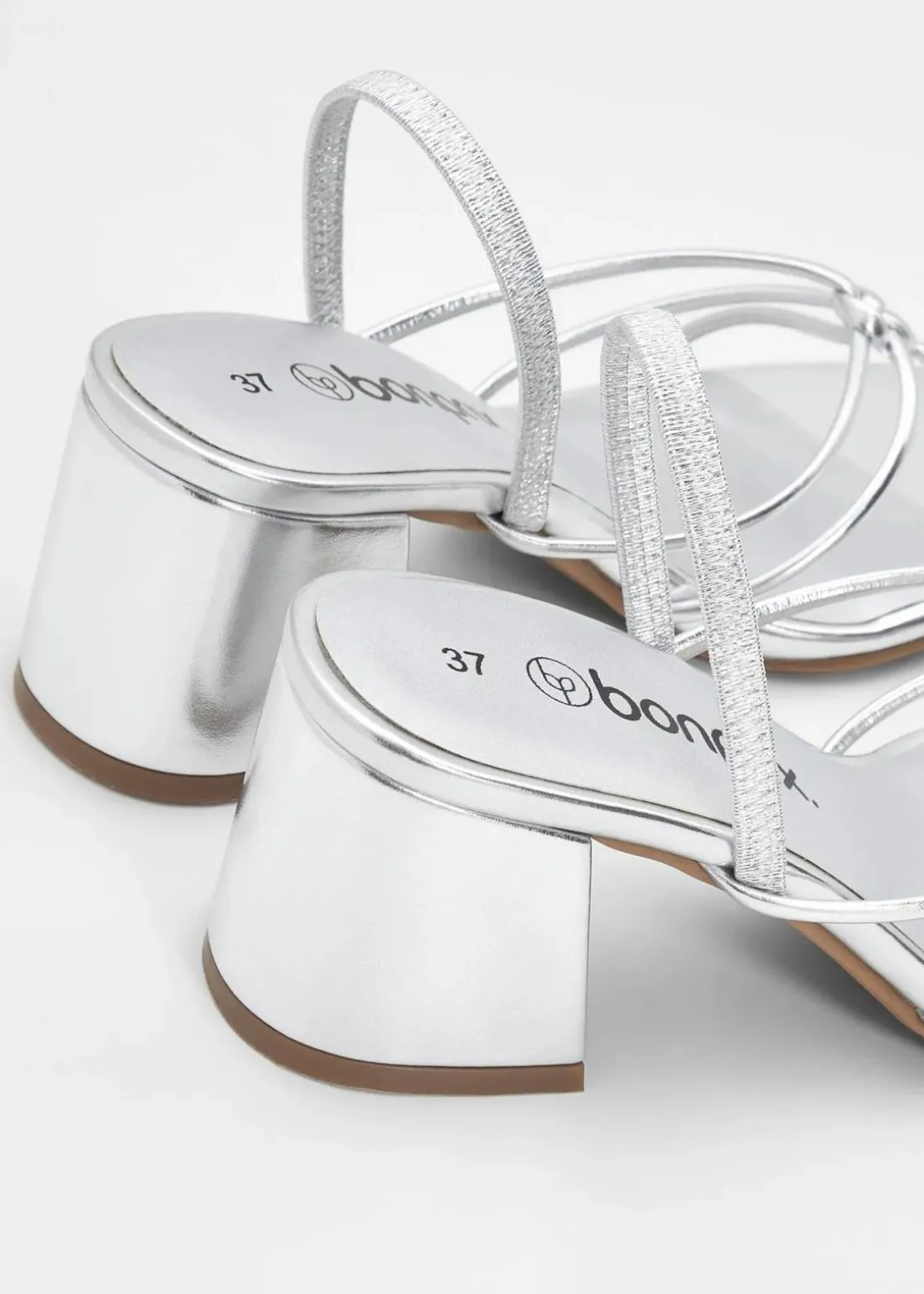 Riemchensandaletten mit Blockabsatz