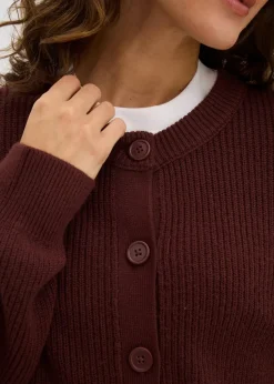 Rippstrickjacke, Rundhals