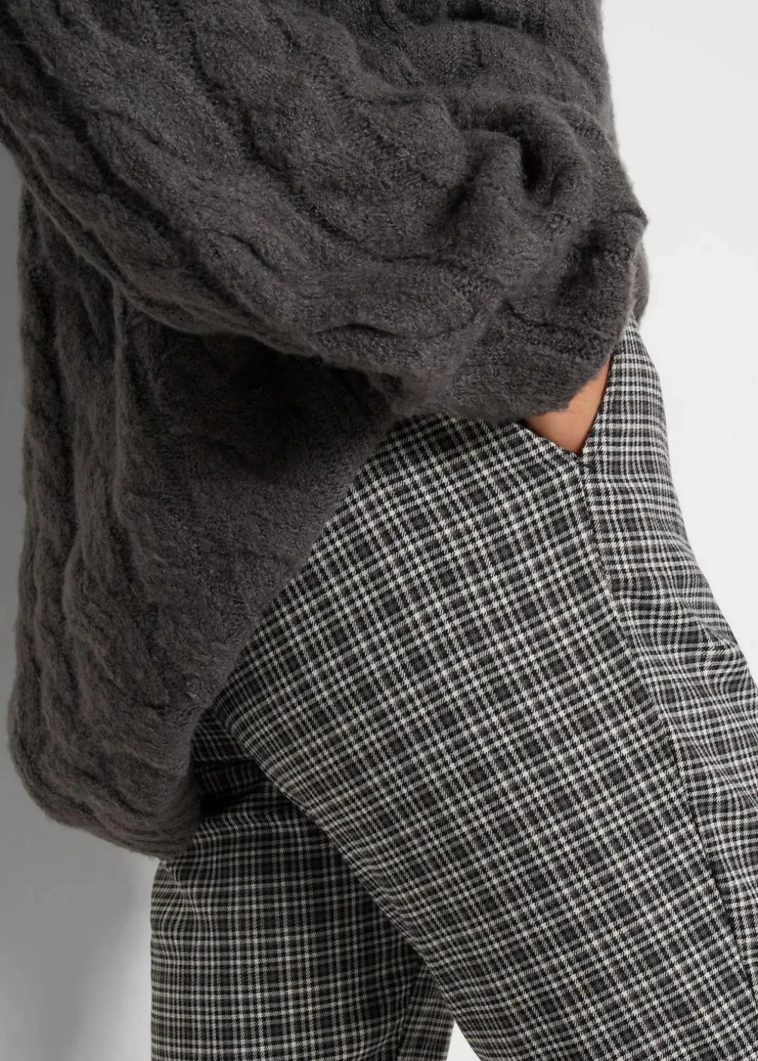 Schlupfhose mit Bequembund, kariert