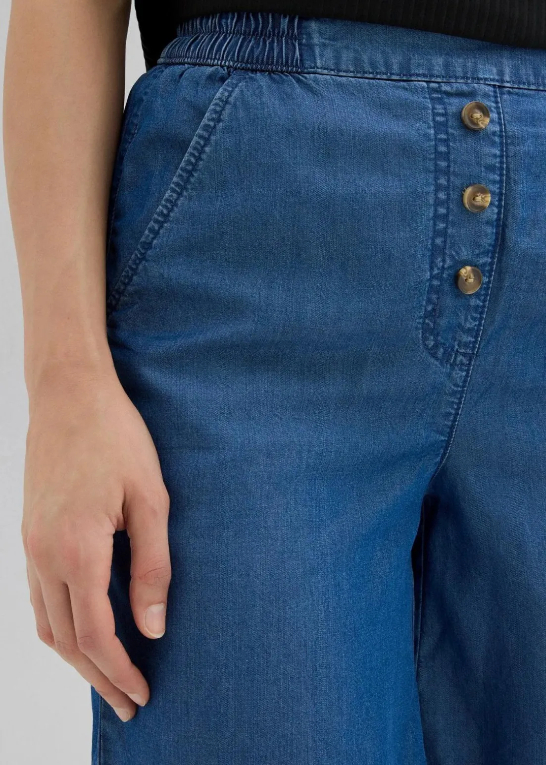 Schlupf-Shorts aus Lyocell