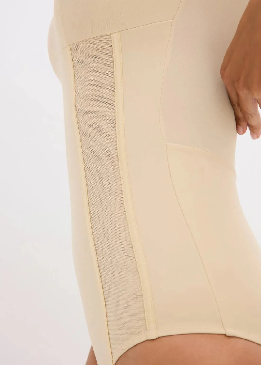 Shape Body ohne Bügel mit starker Formkraft