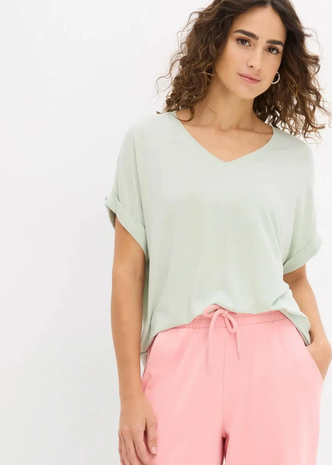 Shirt aus fließendem Viskose-Mix