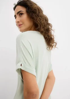 Shirt aus fließendem Viskose-Mix