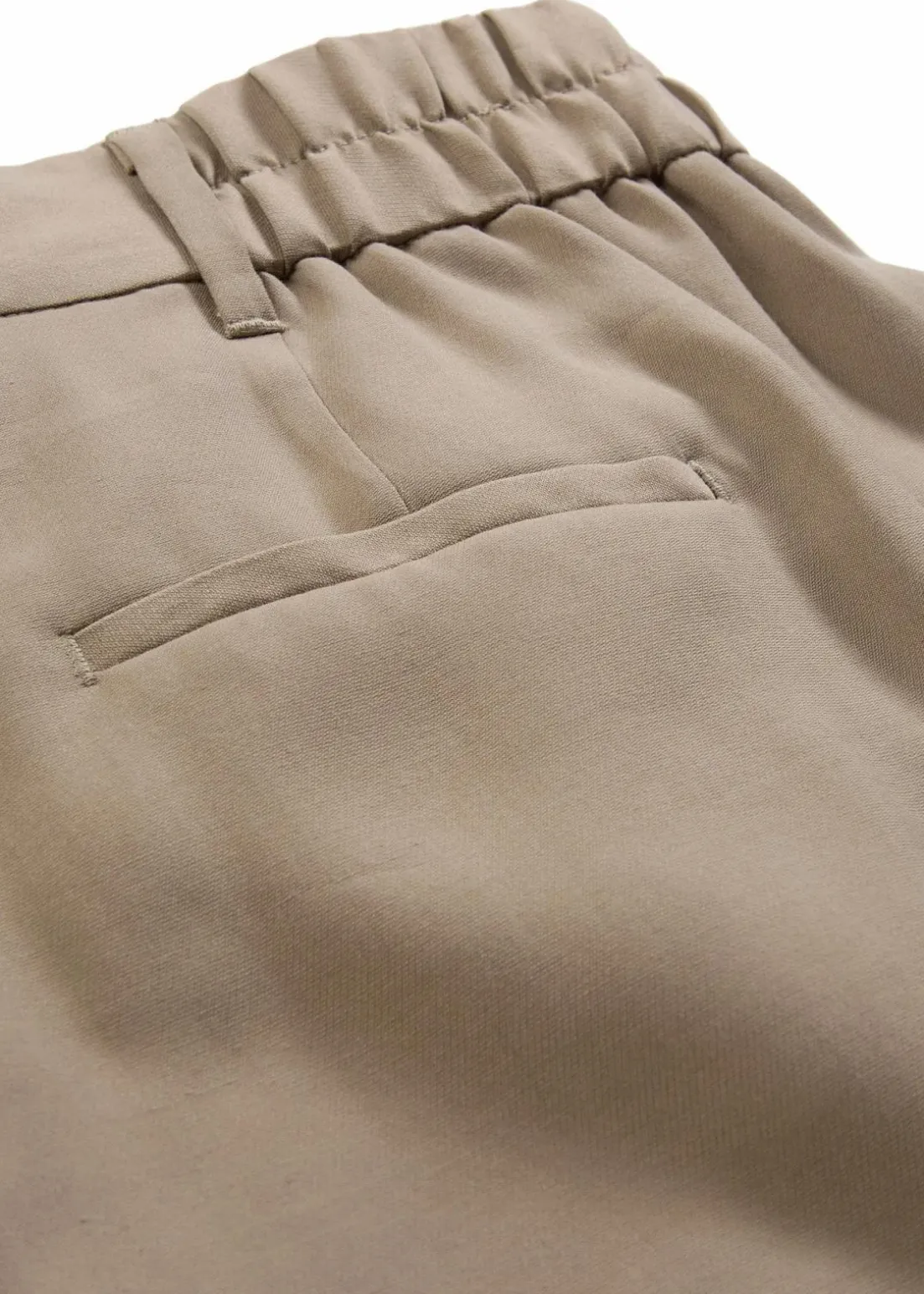 Shorts aus feiner Viskose