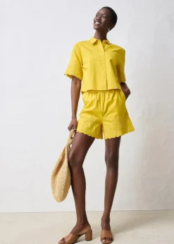 Shorts mit Seidenanteil