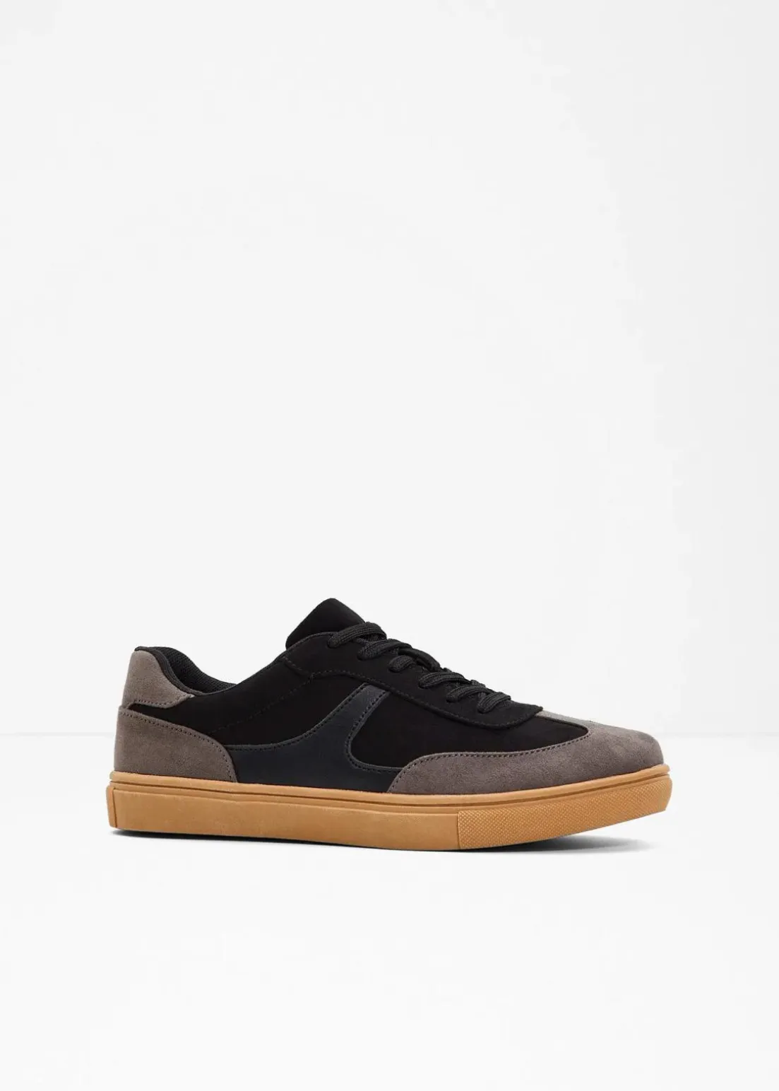 Sneaker im Retrolook