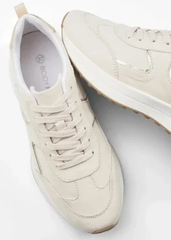 Sneaker mit Metallic-Details