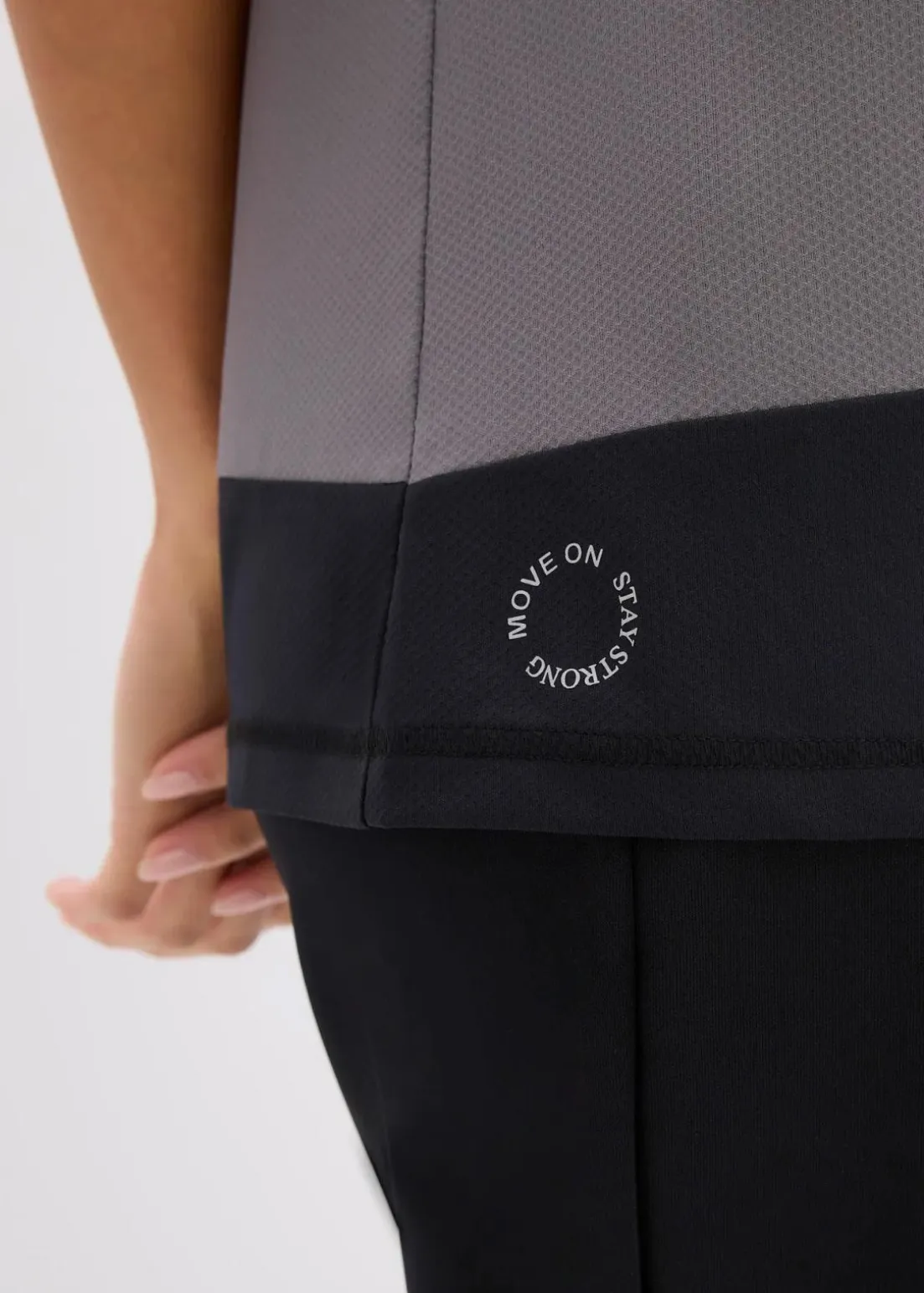 Sport-Shirt mit Strukturoptik