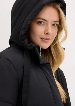 Steppmantel mit Teddyfutter in der Kapuze