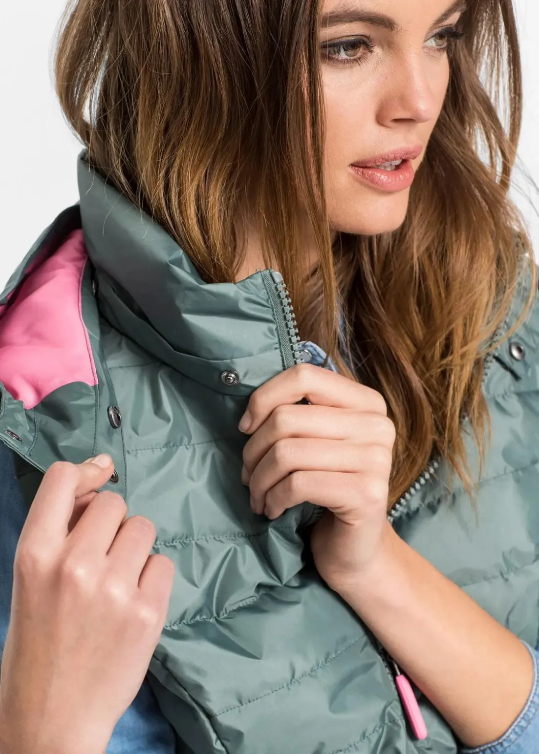 Steppweste mit Kapuze