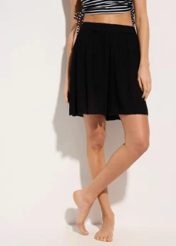 Strandshorts aus fließender Viskose