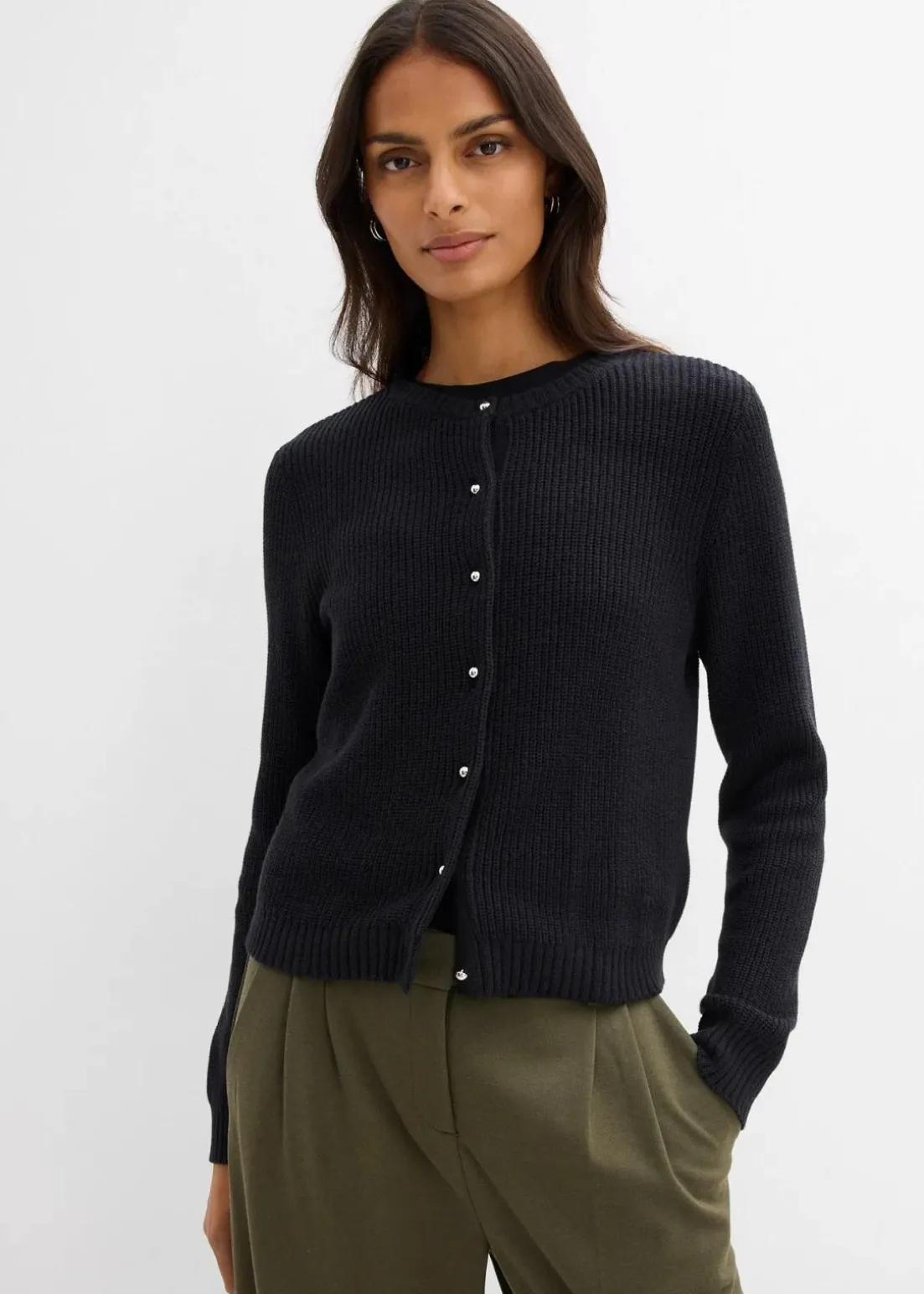 Strickjacke mit Zierknöpfen aus Woll-Mix