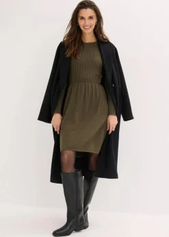 Strickkleid aus Viskose-Mix