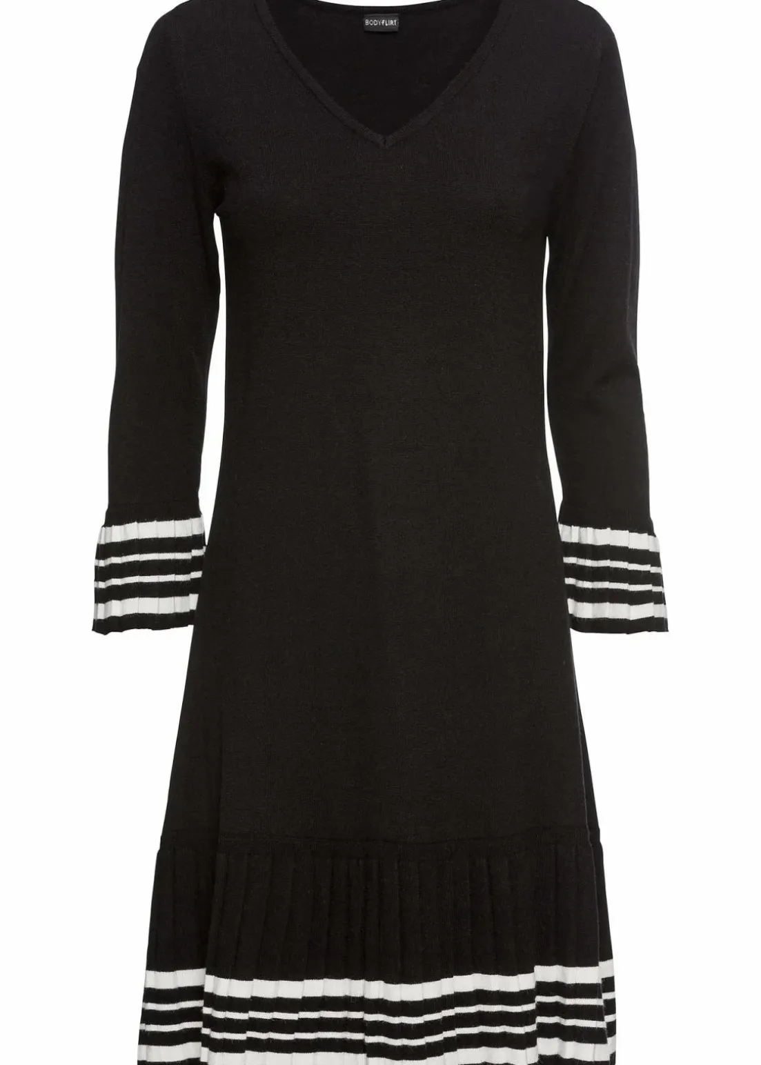 Strickkleid aus weichem Viskose- Mix