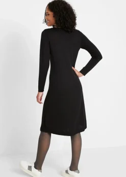 Strickkleid in ausgestellter Form