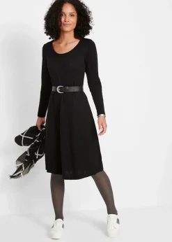 Strickkleid in ausgestellter Form