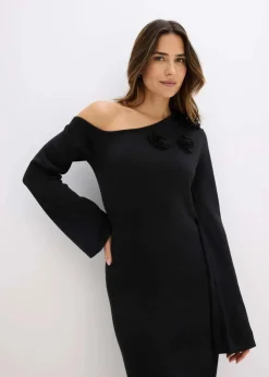 Strickkleid mit Blumen-Applikation