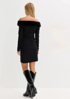 Strickkleid mit Fellimitat-Besatz